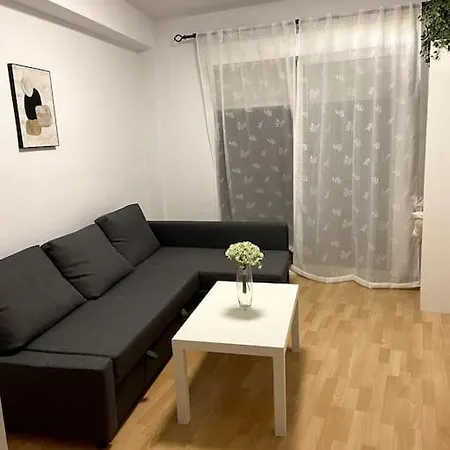 Appartamento Cozy Blocks To The Beach
