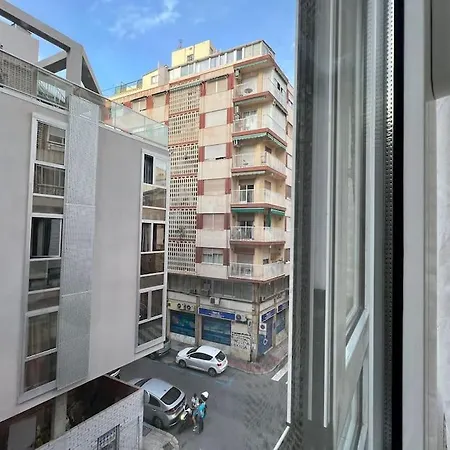 Appartamento Cozy Blocks To The Beach Alicante